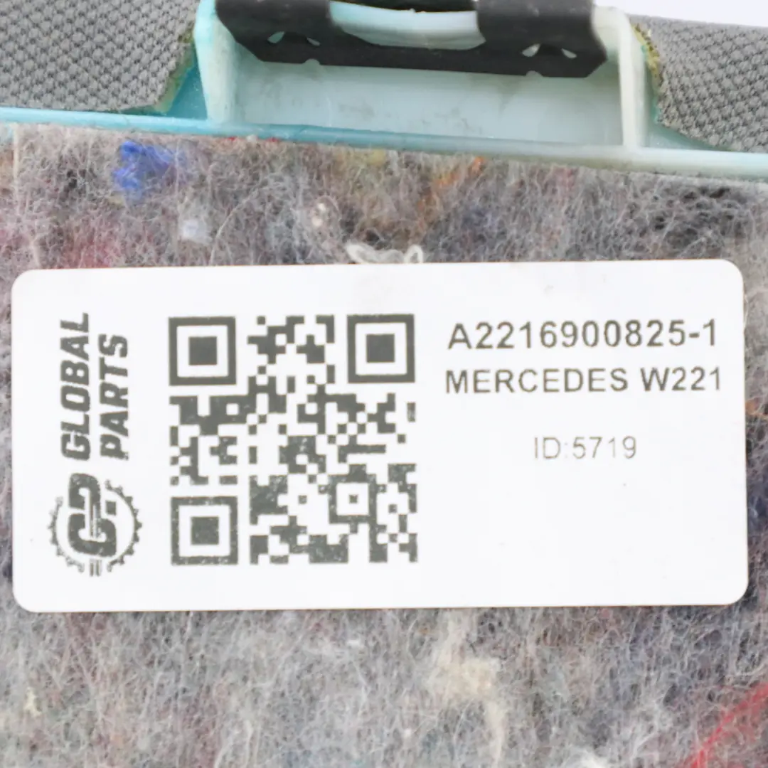 Mercedes W221 Osłona Słupka C Dolna Tylna Prawa Szara A2216900825