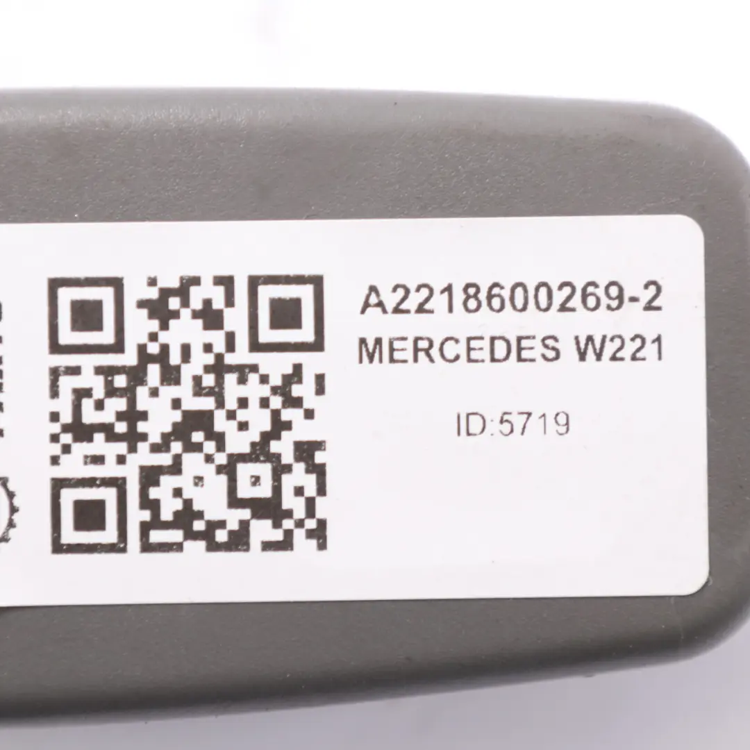 Mercedes W221 Klamra Zapinka Pasa Bezpieczeństwa Tył Prawy A2218600269