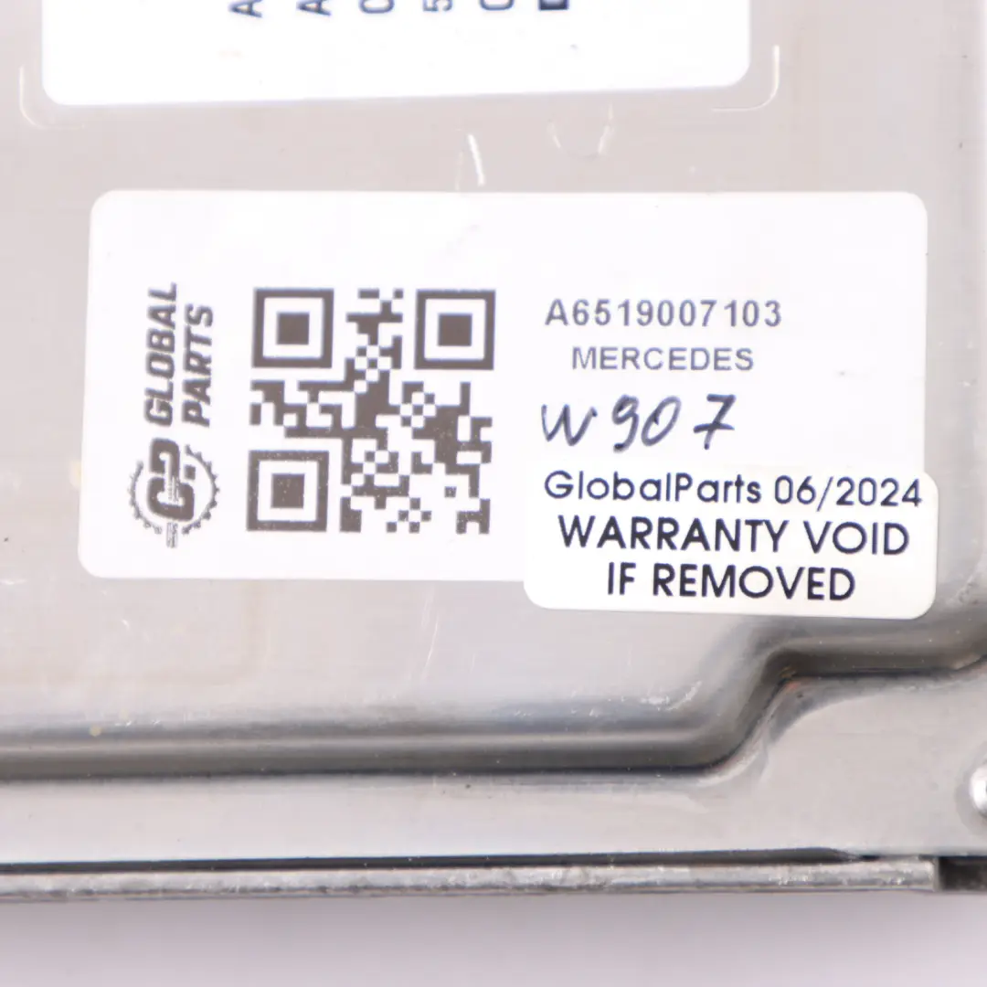 Mercedes W907 314CDI OM651.958 Engine Control Unit ECU A6519007103 Automatic