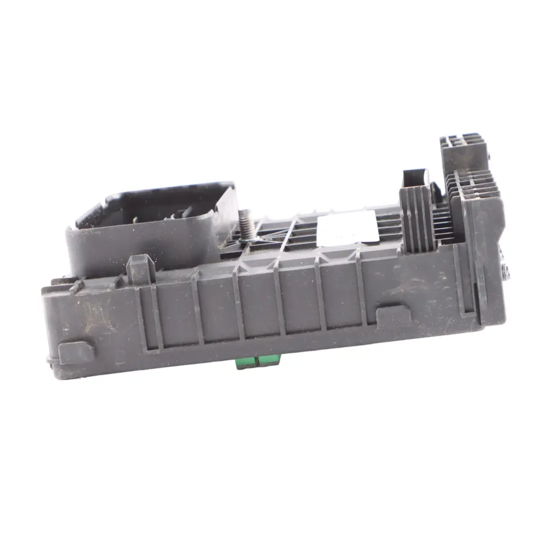 Caja de fusibles del motor del Skoda Octavia II 1K0937125A