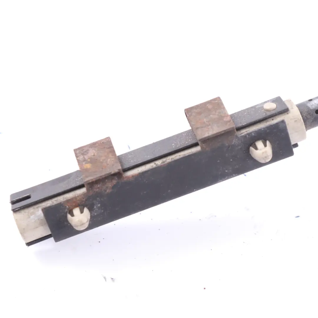 Cerradura de la tapa del capó del Volkswagen Caddy Maxi 1K8823509G