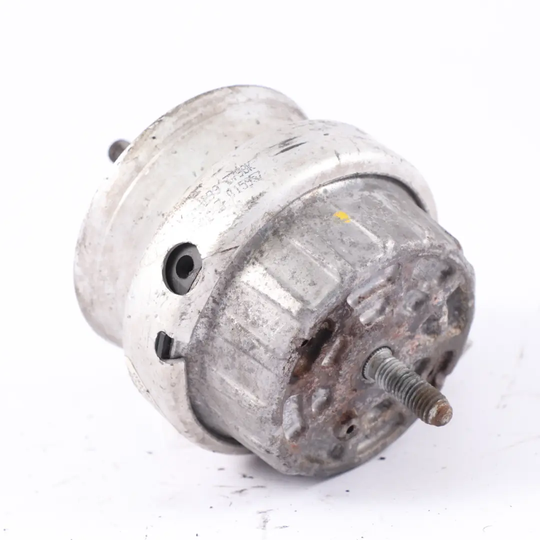 Audi A6 C6 Diesel Support fixation moteur côté droit 4F0199382BT