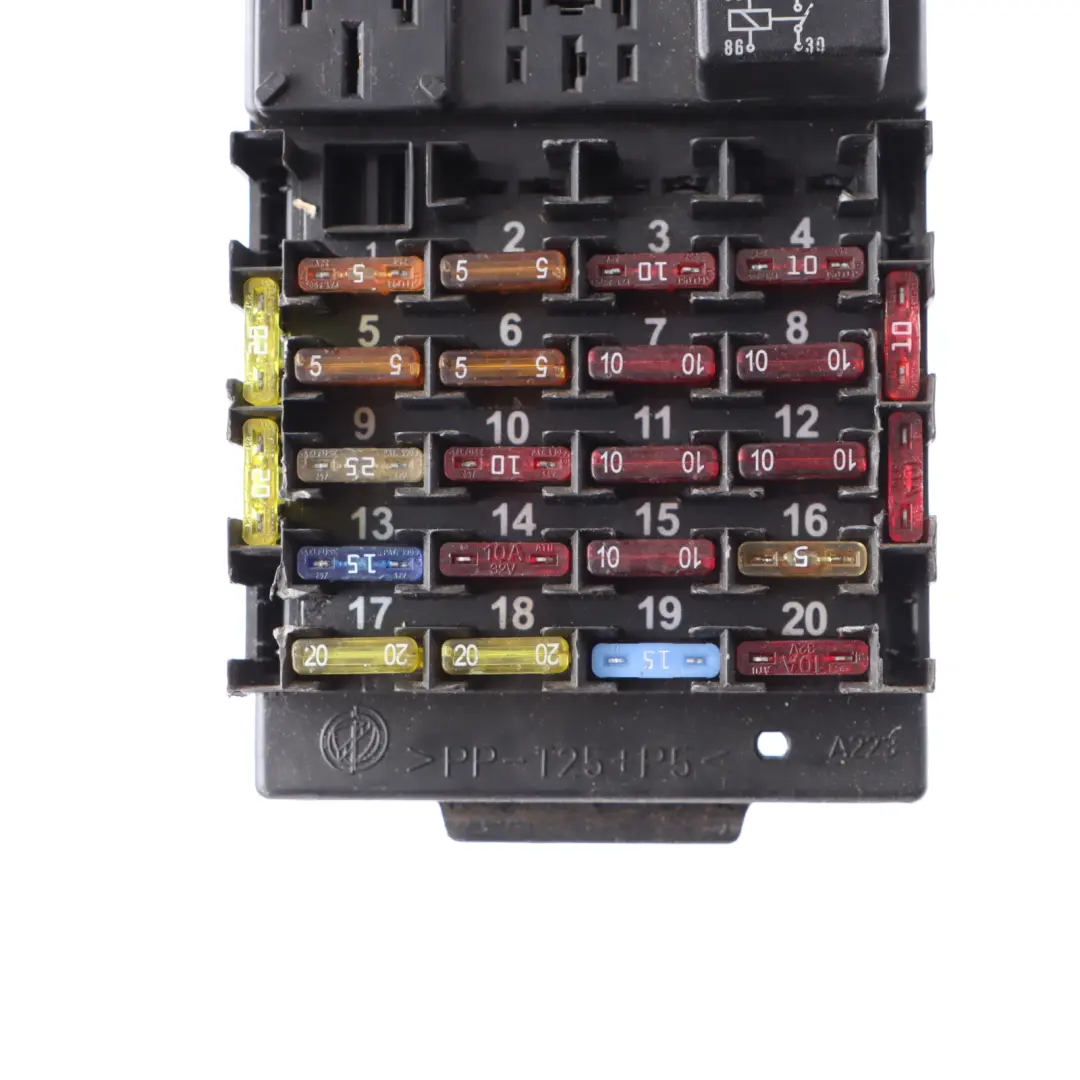 Iveco Eurocargo Fuse Box Panel Relay 24V 20A 504050822
