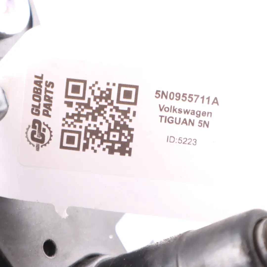 Volkswagen Tiguan 5N Couvercle coffre arrière Moteur d'essuie glace 5N0955711A