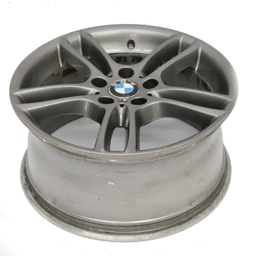 Llanta aleación trasera BMW E81 E87 Gris 18" 8,5J ET:52 M Doble Radio 7842608