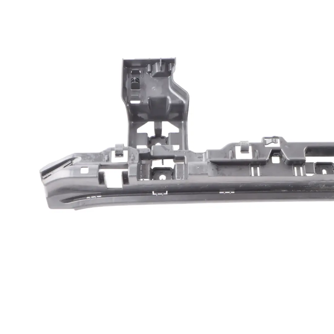 BMW F44 Gran Support central de guide de pare chocs arrière pour coupé 8494944