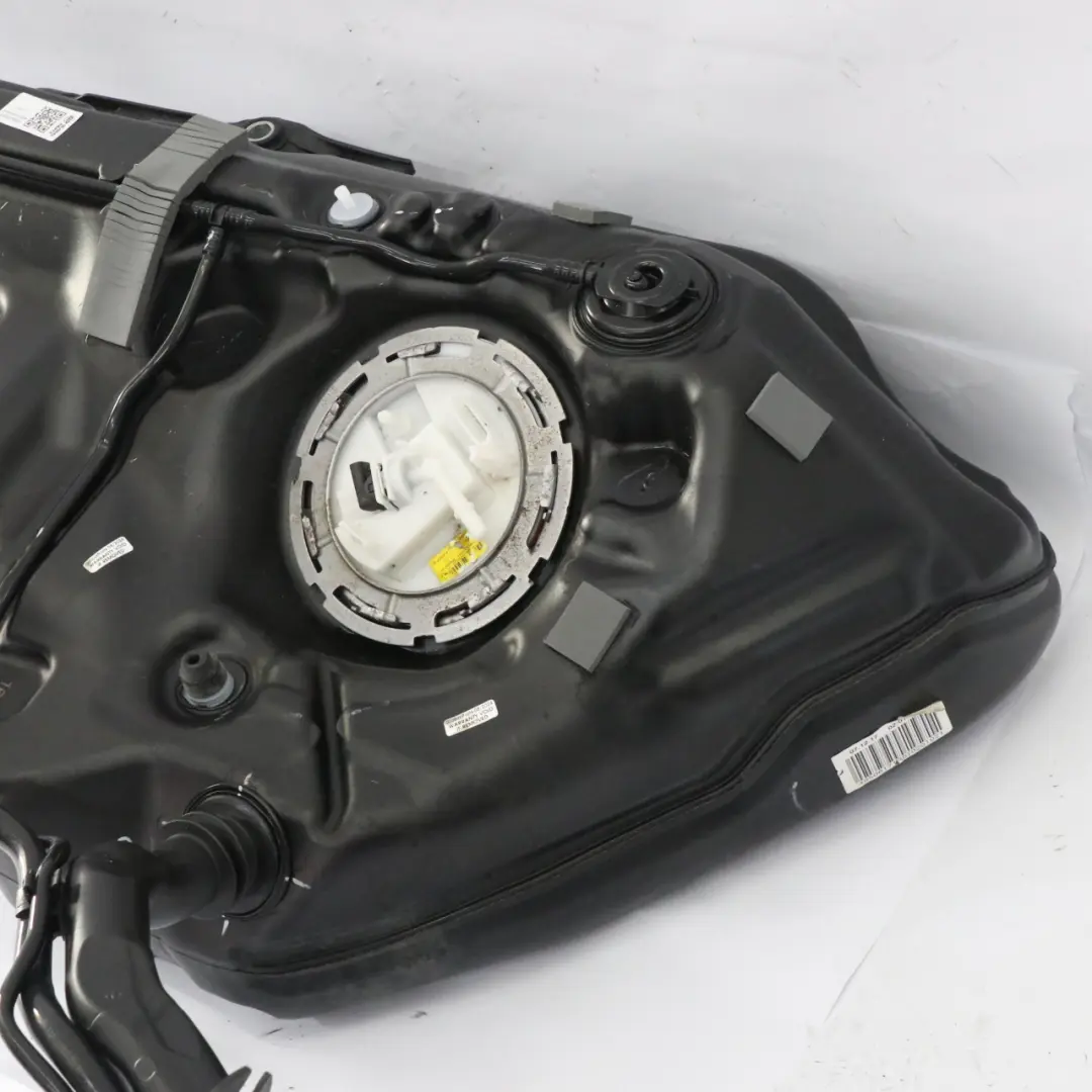 Mercedes W205 M274 Kraftstofftank Benzin Komplett Tank Reservoir A2054708300