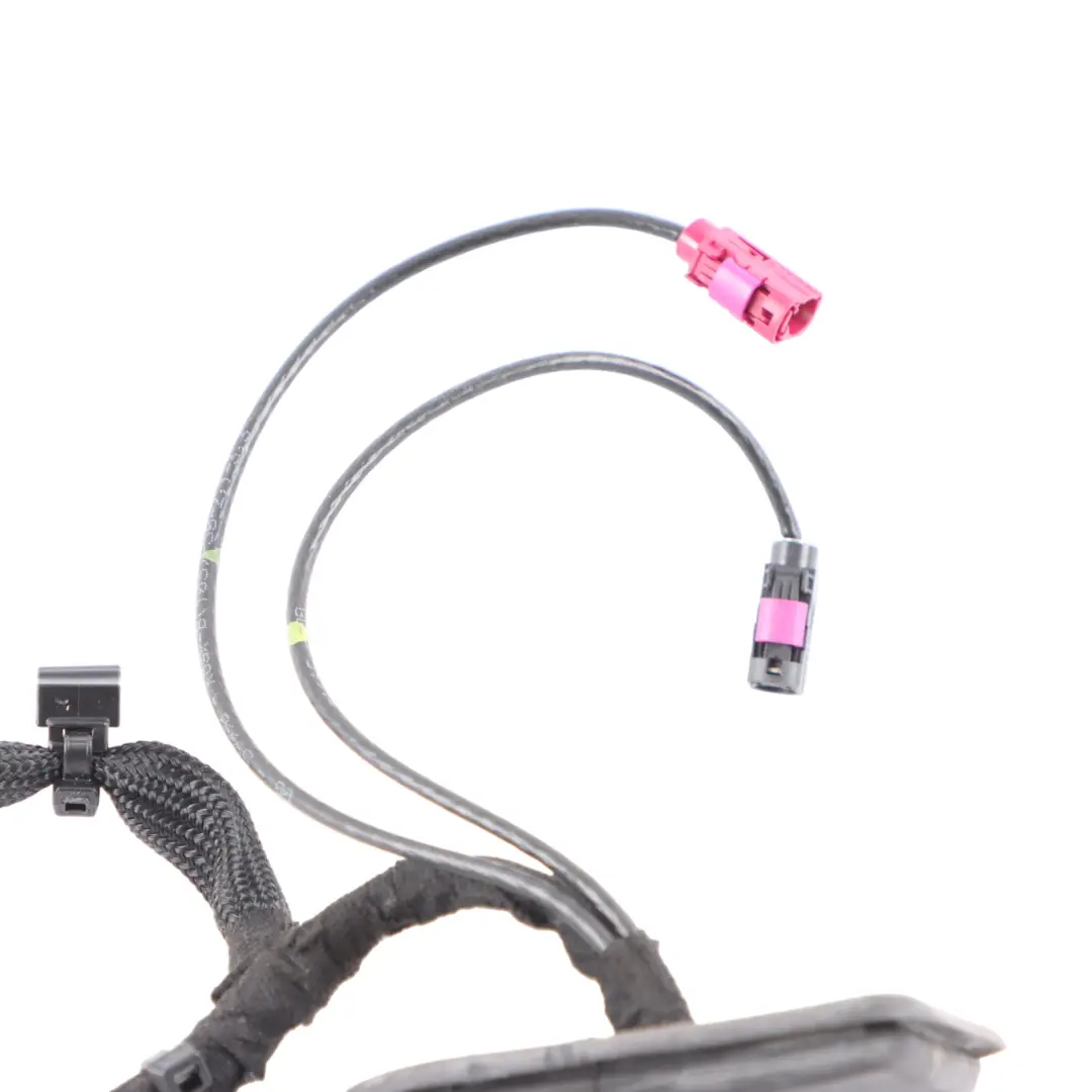 Mercedes W205 Front Right O/S Door Electrical Wiring Harness A2055400548