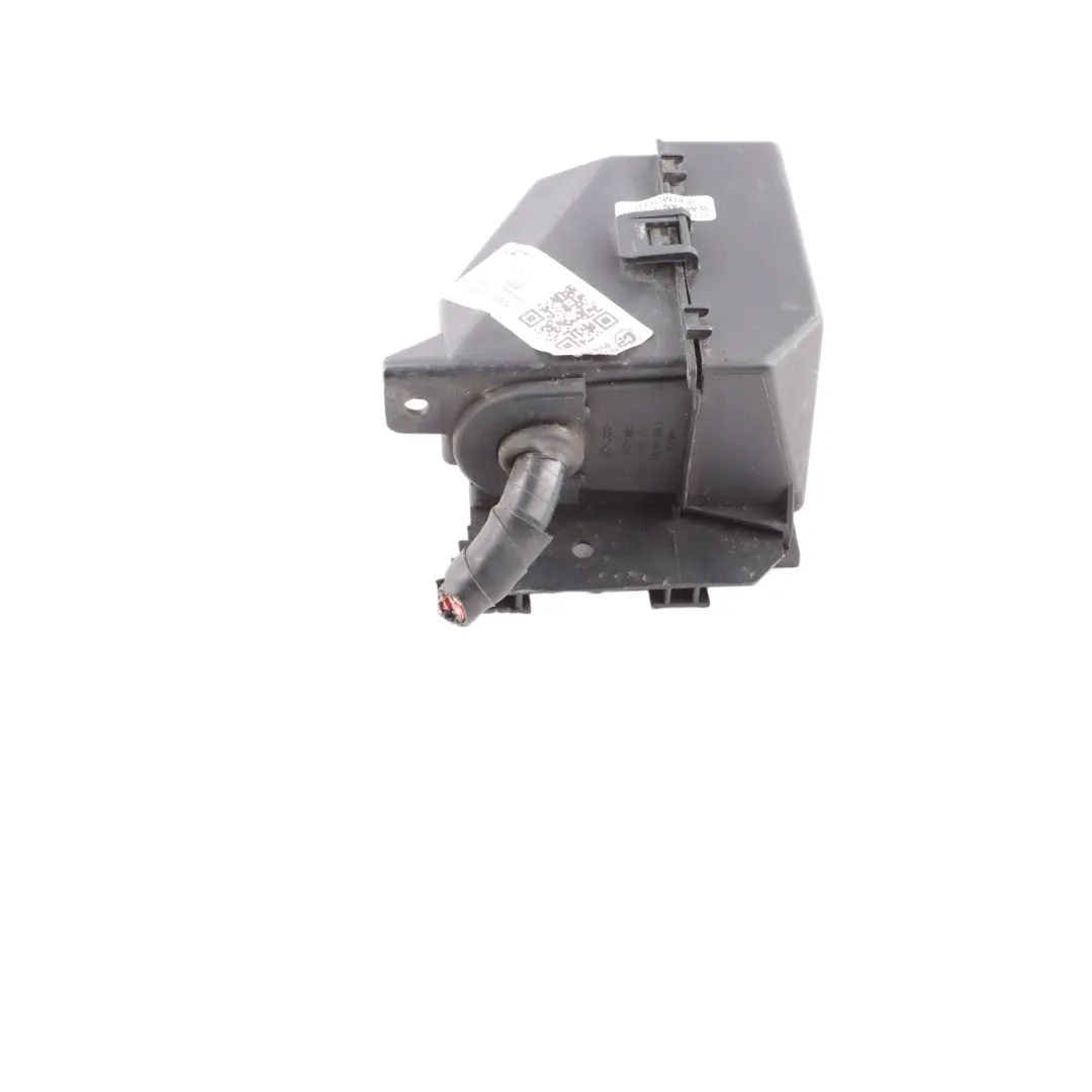 Panel Volkswagen New Beetle Relay Box Cover - SKU 1C0941393B - Part number 1J0941389B