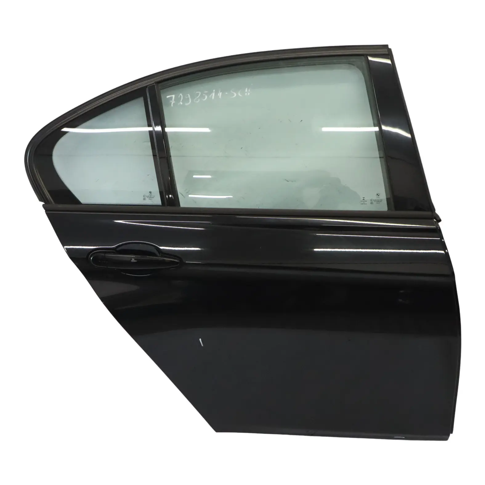 BMW F30 Saloon Rear Right Door O/S Schwarz 2 Black - 668