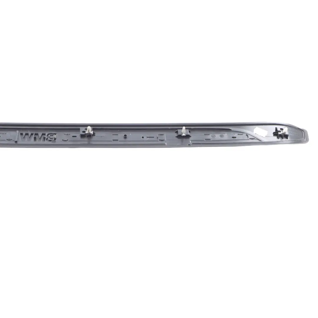 BMW E88 Sport Tapa la puerta entrada Sill Strip Delantero Derecho Trim 7335114