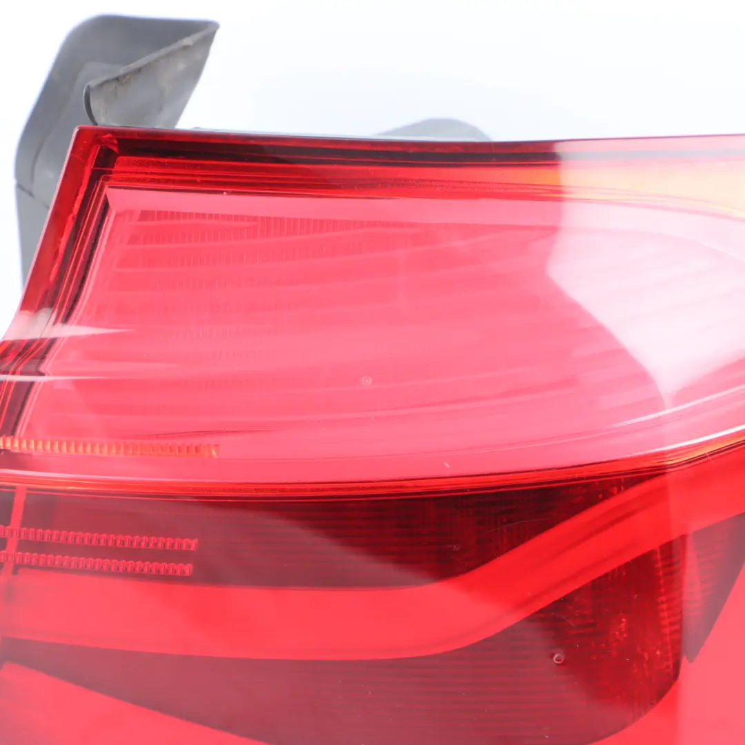 BMW F31 LCI Rear Lamp In The Side Panel Right O/S Tail Light 7372210