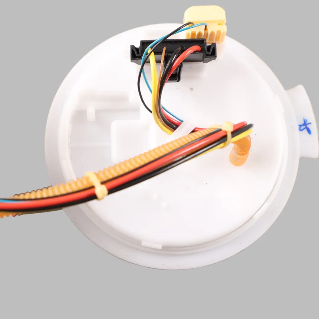 Fuel Pump BMW G11 G30 Petrol Level Control Sensor Delivery Module Unit 9468600