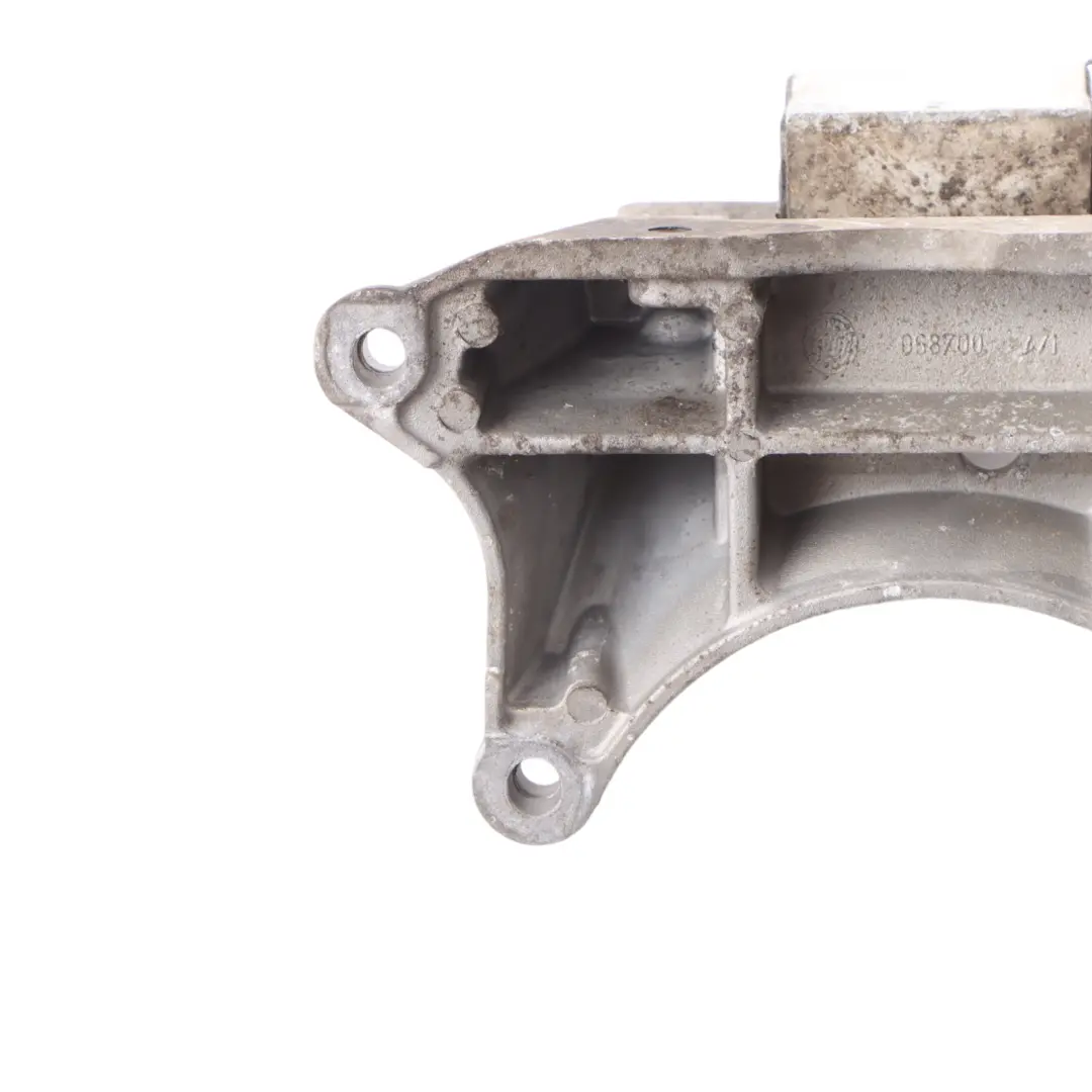 Mercedes C204 Gearbox Transmission Bracket Holder Mount Support Rear A2122401618
