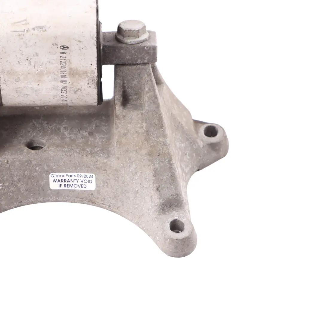 Mercedes C204 Gearbox Transmission Bracket Holder Mount Support Rear A2122401618