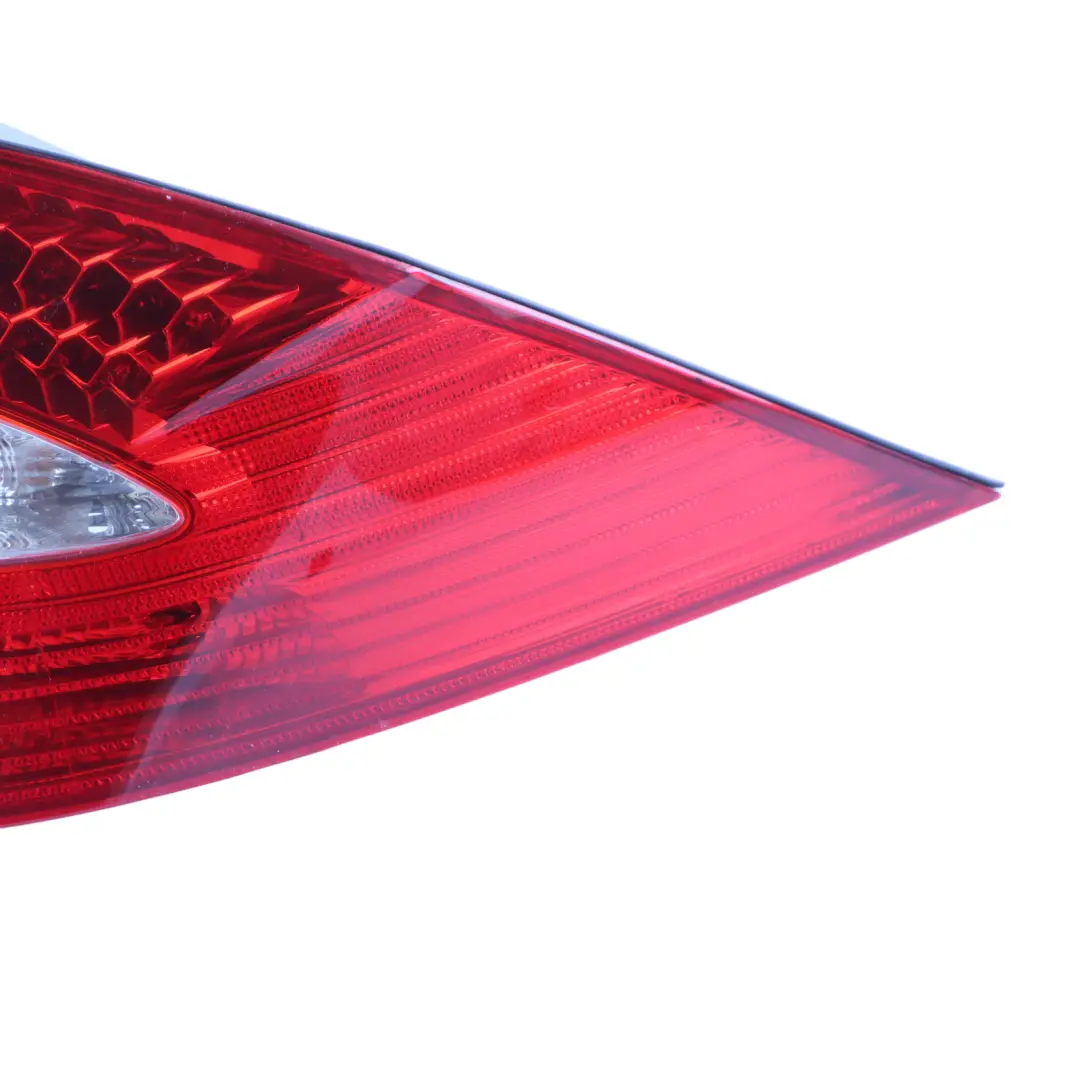 Mercedes CLS C219 Luz Trasera Derecha lateral luces traseras A2198200264