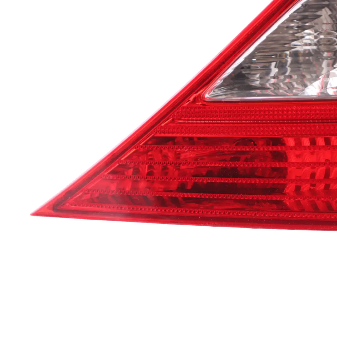 Mercedes CLS C219 Luz Trasera Derecha lateral luces traseras A2198200264