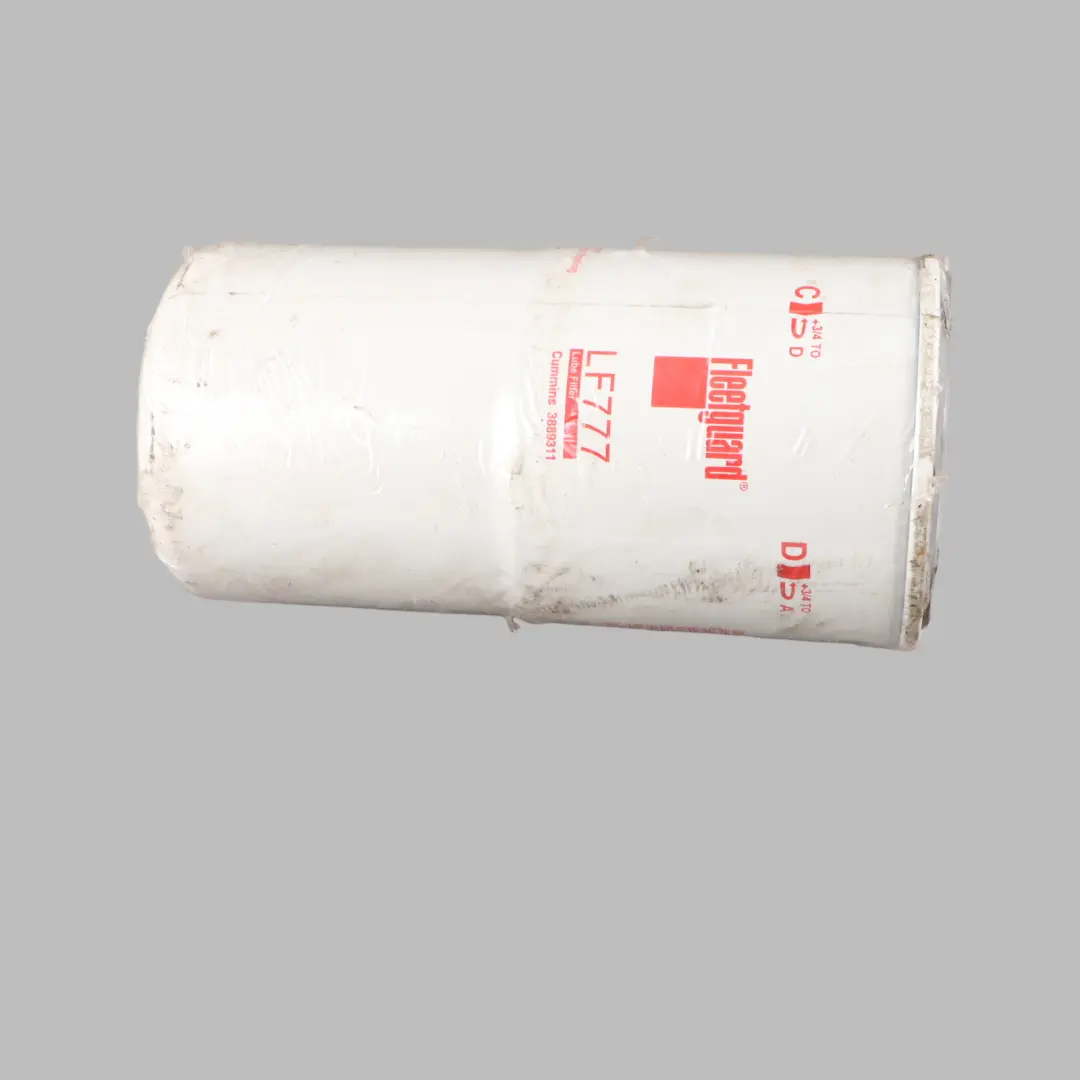 Fleetguard Oil Filter LF777