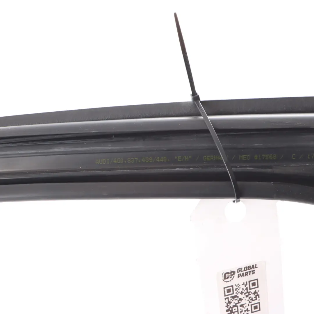 Audi RS6 C7 Window Seal Door Front Right O/S Weatherstrip Rubber 4G0837440E