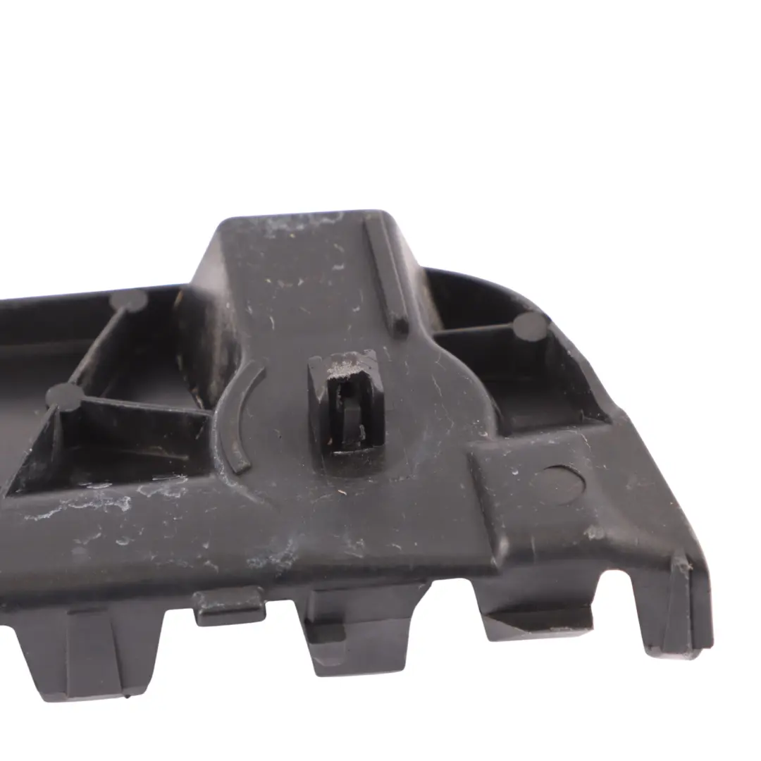 Audi A6 C7 Support de montage pour pare chocs arrière gauche porteuse 4G5807453B