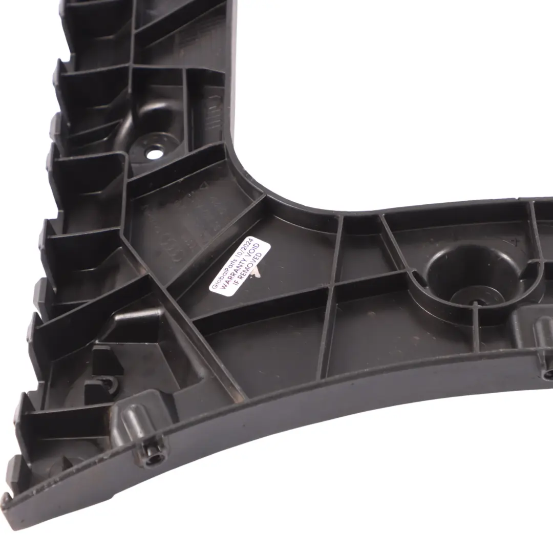 Audi A6 C7 Support de montage pour pare chocs arrière gauche porteuse 4G5807453B