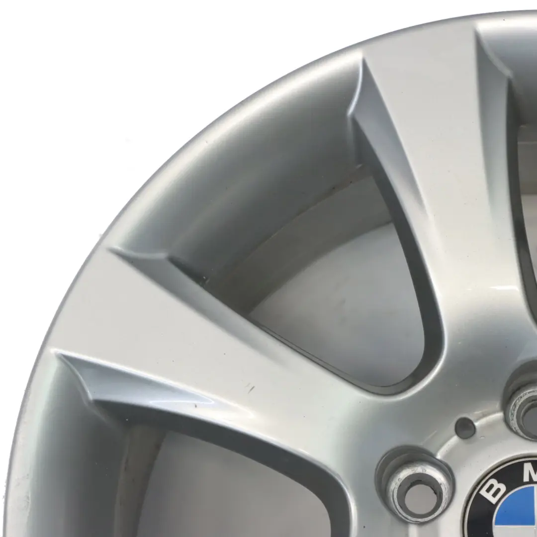 BMW F10 F11 F12 Silberne Leicht Metall Felge Stern Speiche 8J 18" ET:30 6790176