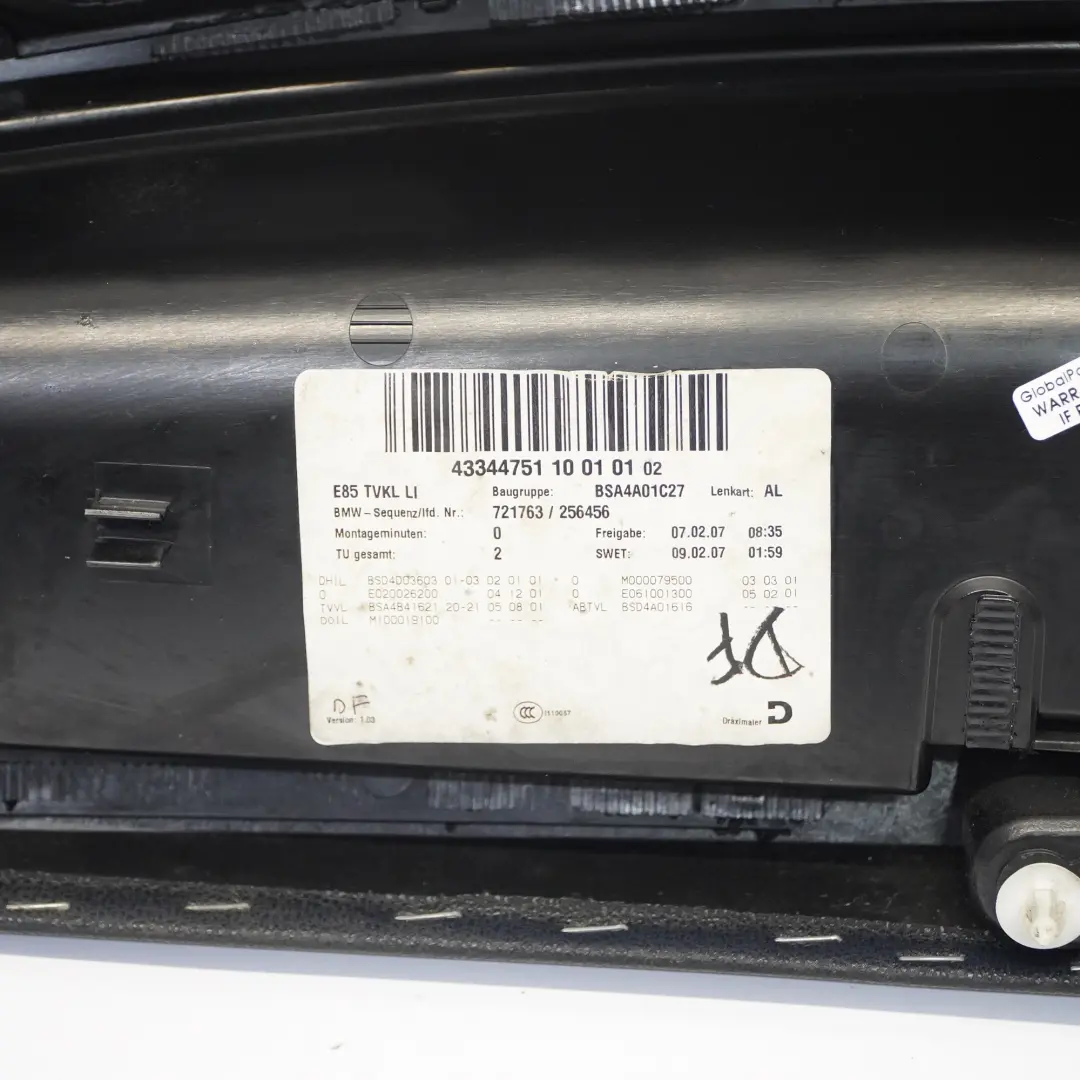 BMW Z4 E85 E86 Tarjeta Puerta Izquierda Panel Cuero Nueva Inglaterra Silverstone