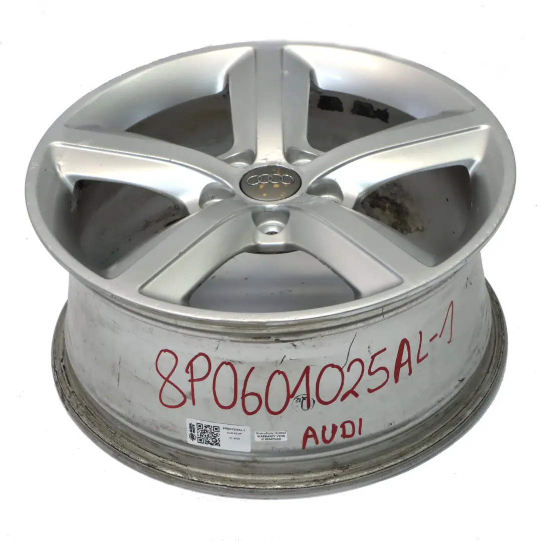 Audi A3 8P Silberne Leicht Metall Felge 17" 7,5J ET:56 8P0601025AL