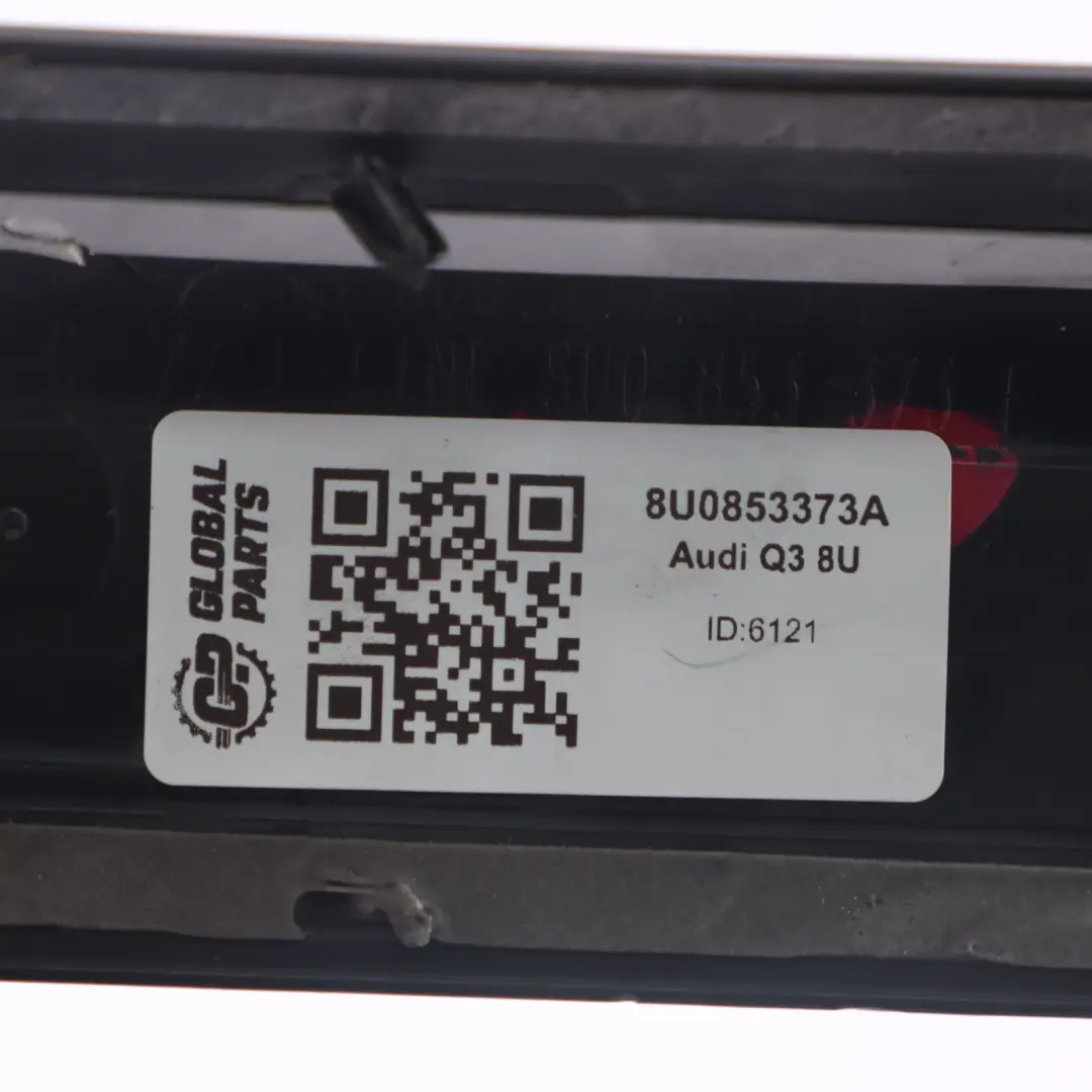 Audi Q3 8U Embellecedor de umbral puerta delantera Entrada izquierda 8U0853373A