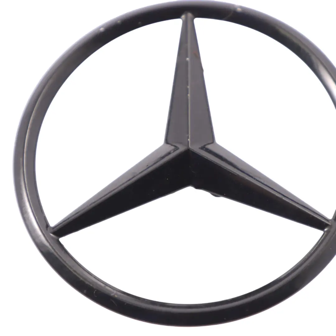 Mercedes X117 Emblemat Znaczek Klapy Bagażnika Czarny A1697580258