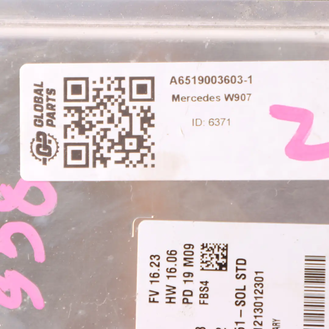 Mercedes Sprinter W907 314 CDI OM651.958 143HP ECU Engine Unit A6519003603