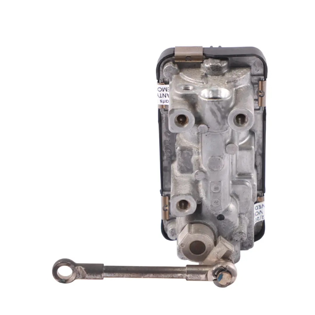 Mercedes W213 OM654.920 Actuador del turbocompresor 826802-0023 6NW011934