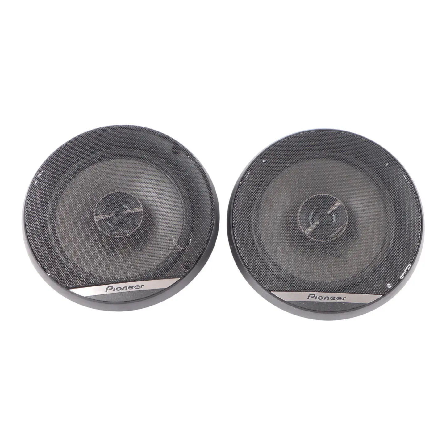 Genuine Pioneer TS-G670 Stereo 2-Way Coaxial Speaker Loudspeaker Set 300W