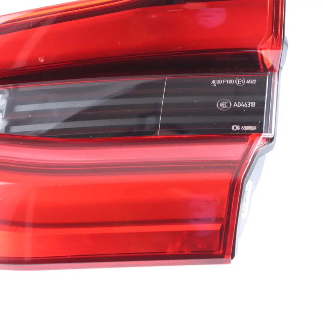 BMW G32 GT Rear Lamp LED Right O/S Tailgate Inner Light Lamp 7420992