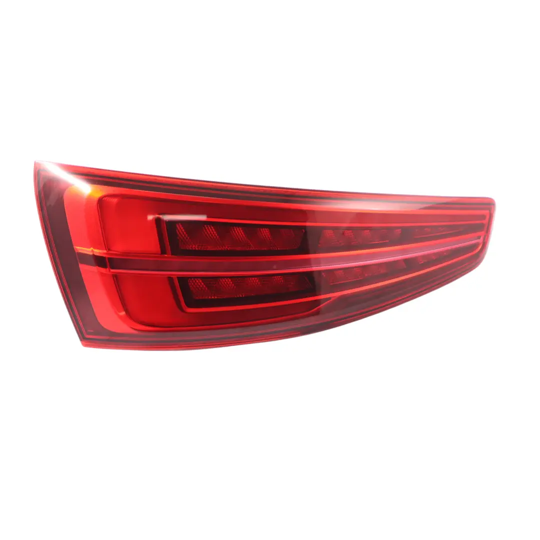 Audi Q3 8U Facelift Lampa Lewy Tył Lewa Tylna LED 8U0945093N