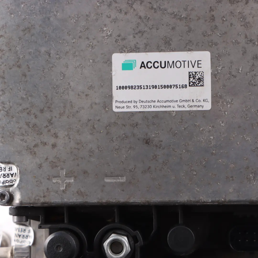 Mercedes W205 Starter Battery ACCUMOTIVE Control Unit Module A0009823513