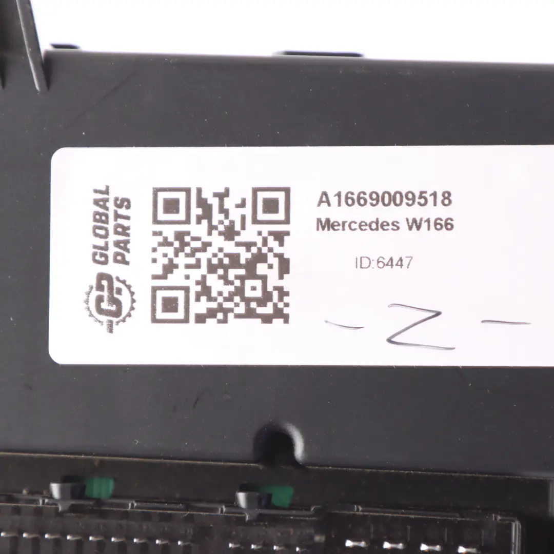 Mercedes ML W166 Pneumatic Air Supsension Module Control Unit A1669009518