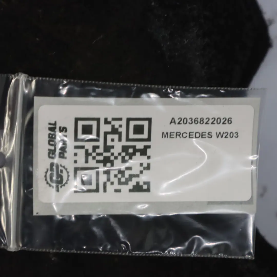 Mercedes W203 Wygłuszenie Podbitka Maski A2036822026