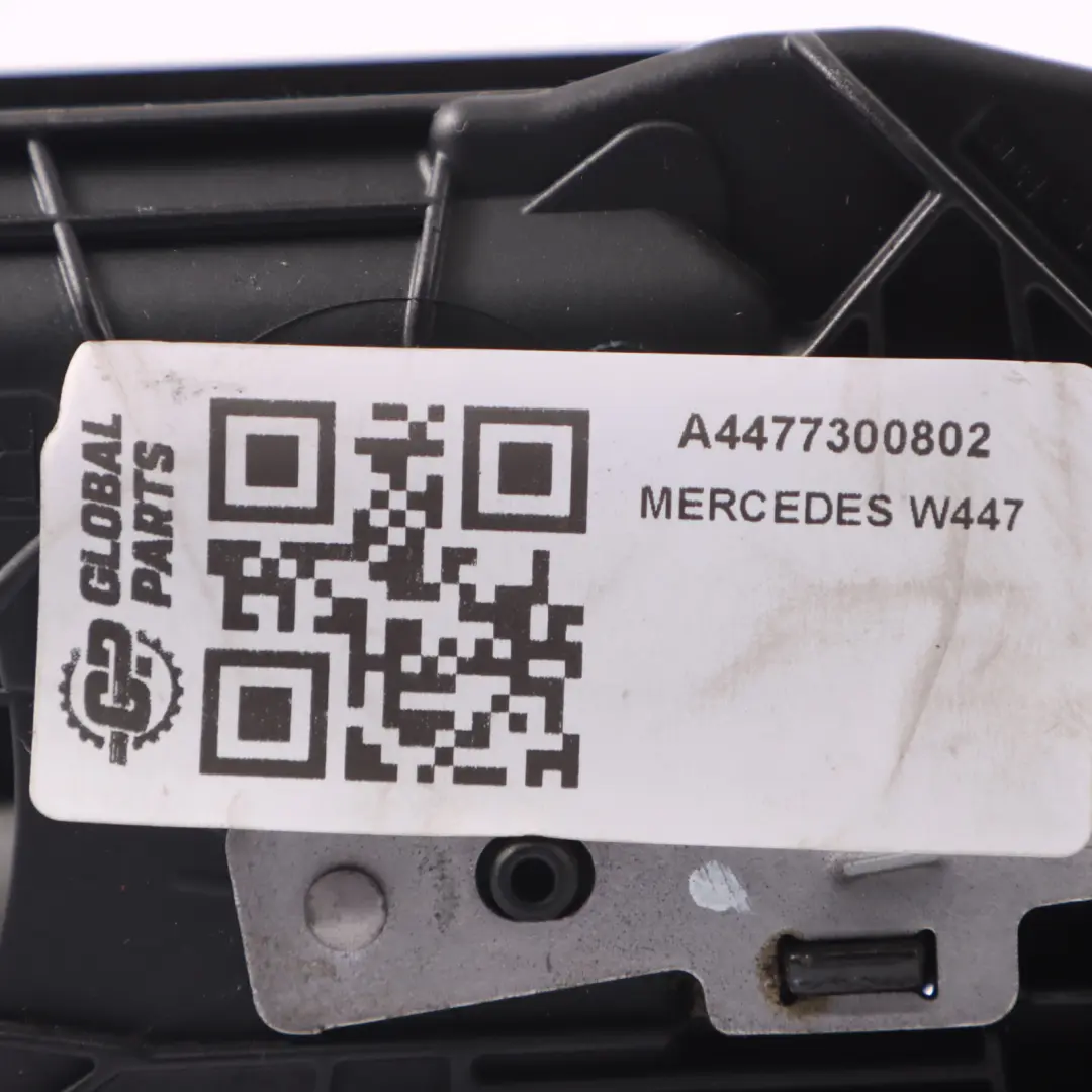 Mercedes W447 Cerradura de puerta lateral corredera Pestillo derecho A4477300802