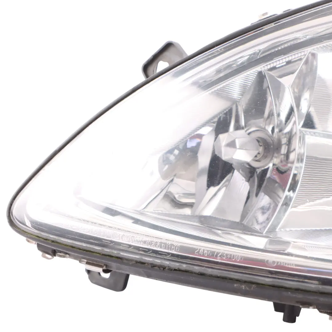 Mercedes Vito W639 Headlight Headlamp Lamp Light Front Left N/S A6398200361