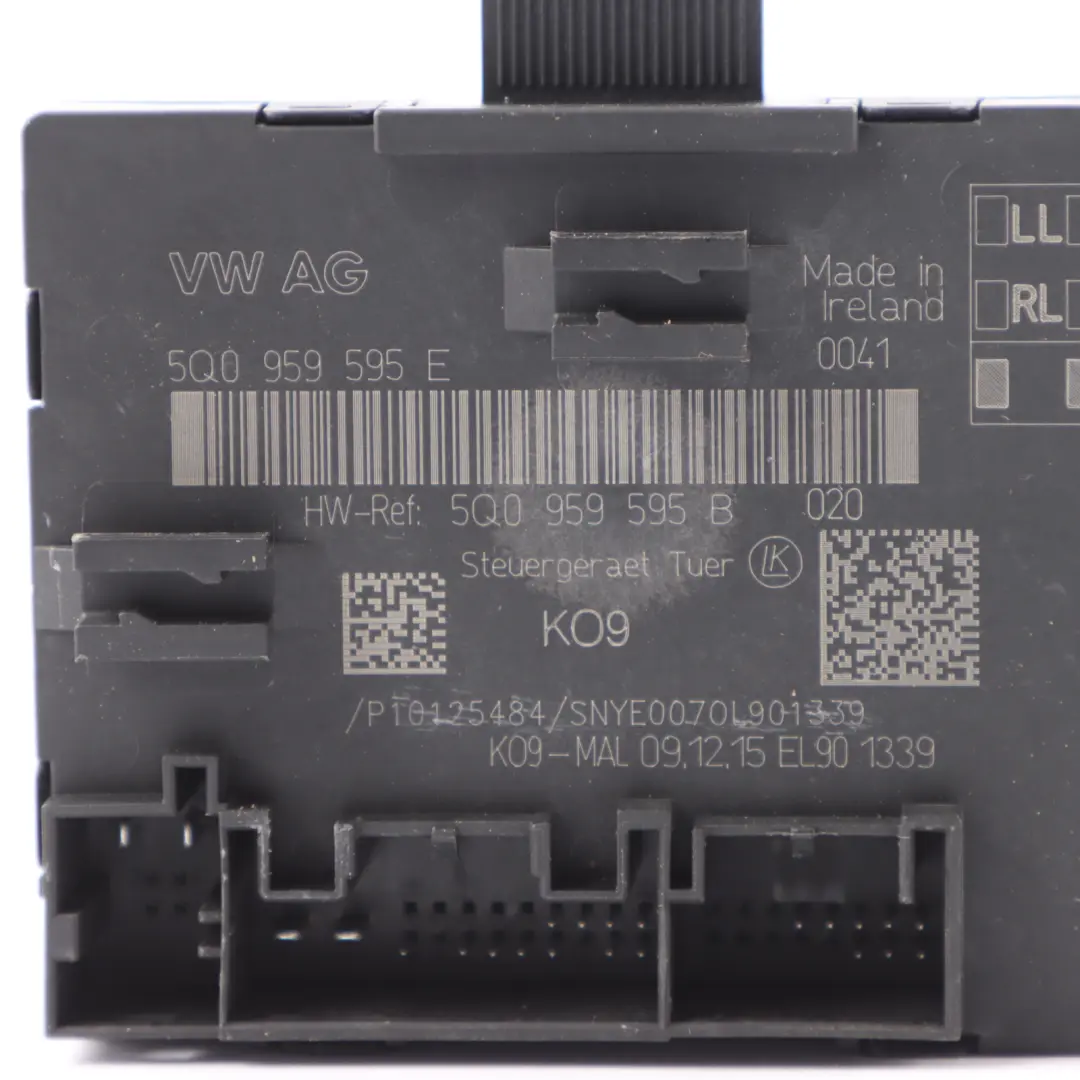 Audi A3 8V Moduł Sterownik Tylnych Drzwi Lewy Prawy 5Q0959595B