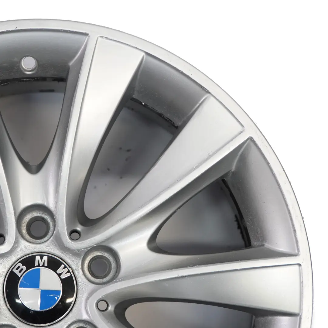 Silberne Alufelge 18" BMW F01 F02 F07 F12 F13 V-Speiche 425 8J ET:30 6851075