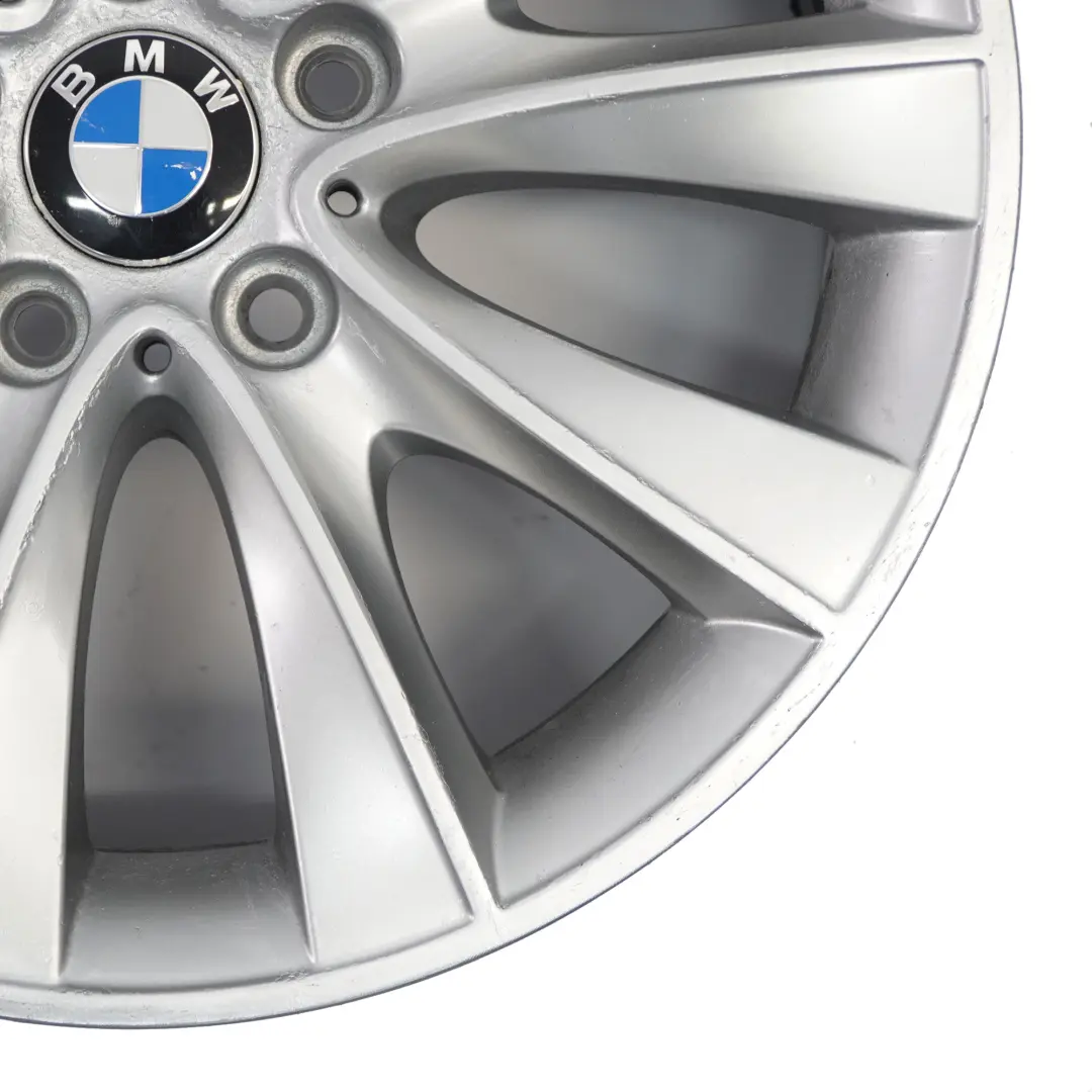 Silberne Alufelge 18" BMW F01 F02 F07 F12 F13 V-Speiche 425 8J ET:30 6851075