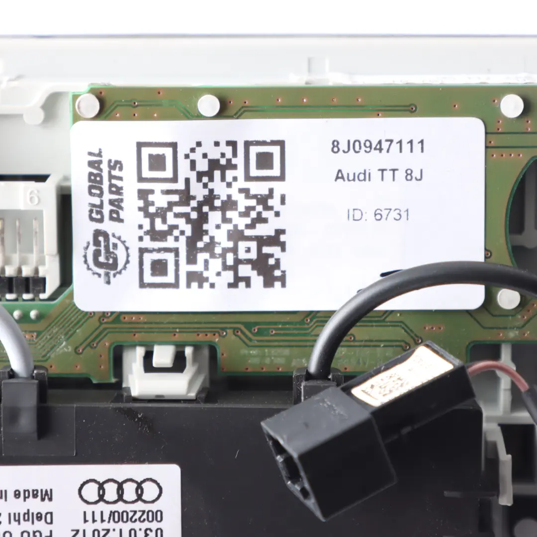 Audi TT 8J Luz de techo interior Unidad luz de lectura trasera Negro 8J0947111