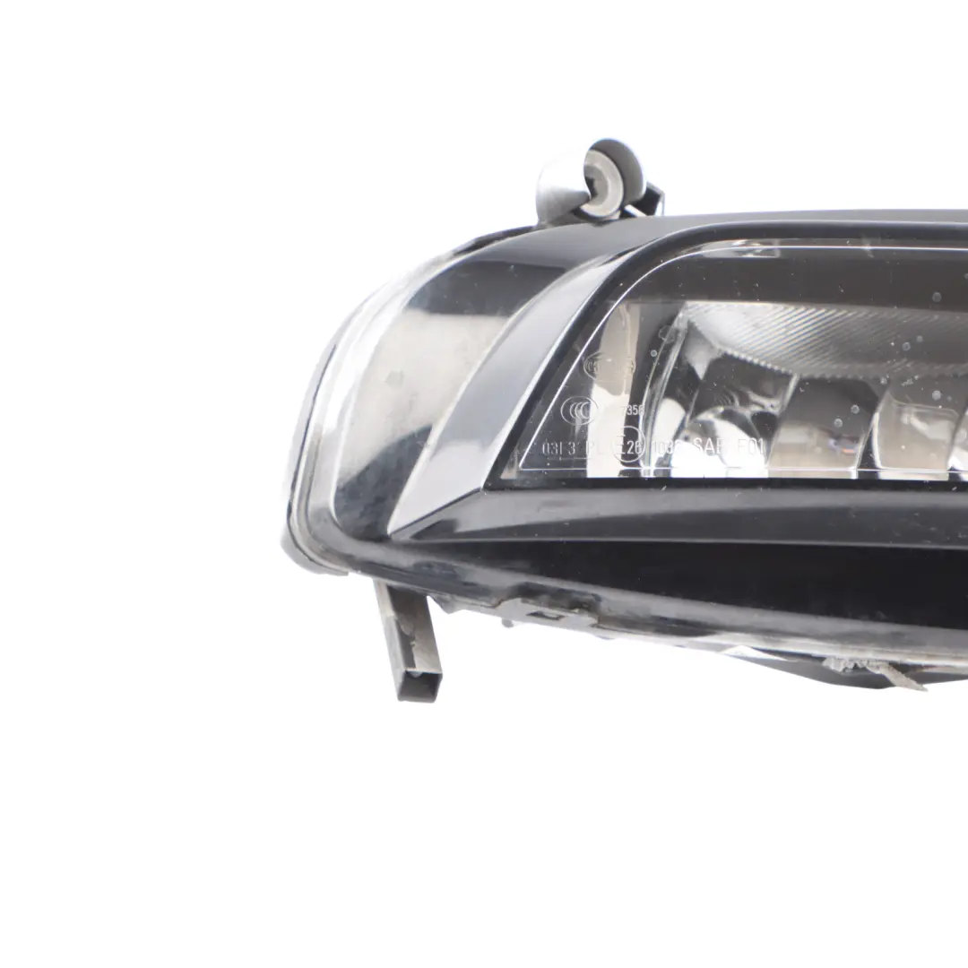 Audi A4 B8 8K Lámpara de luz antiniebla delantera derecha parachoques 8K0941700B