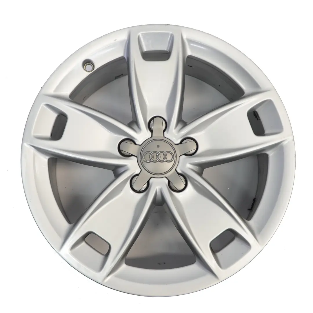 Audi A3 8P Silberne Leichtmetallfelge 17" 7,5J ET:56 Sternspeiche 8P0601025BL