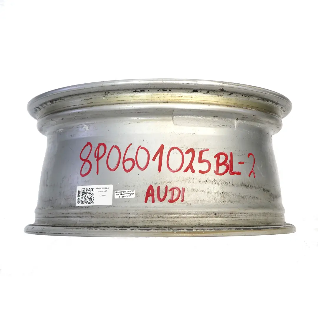 Audi A3 8P Silberne Leichtmetallfelge 17" 7,5J ET:56 Sternspeiche 8P0601025BL