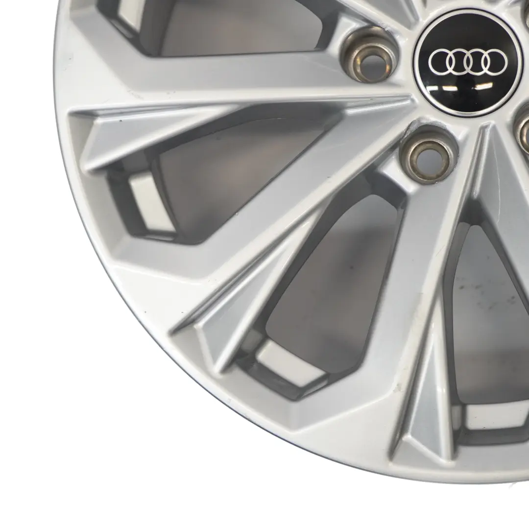 Llanta de aleación plateada Audi A4 B9 8W 17" 7J ET:38 10 radios 8W0601025L