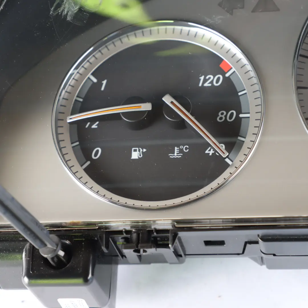 Mercedes W204 Diesel Instrument Cluster Speedometer Automatic A2045402348