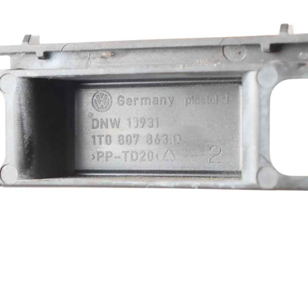 Volkswagen Touran 1T Bracket Mount Mounting Bumper Right Rear O/S 1T0807863D